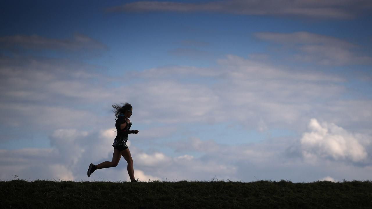 ما هي أهم أعراض الوصول لسن اليأس لدى المرأة؟ 3 ما هي أهم أعراض الوصول لسن اليأس لدى المرأة؟