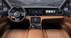 شركة صينية تطرح سيارة كهربائية خارقة رباعية الدفع (صور)