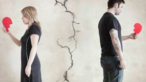 رواد ”الفيسبوك“ يتفاعلون مع صور مهرجان المصارعة التقليدي في مالي