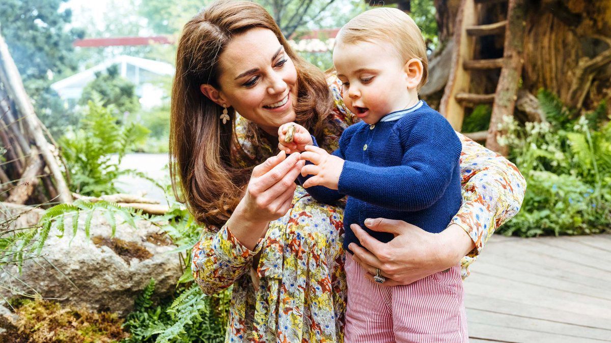 كيت ميدلتون تنشر صوراً رائعة لعائلتها من حديقة ”العودة للطبيعة“