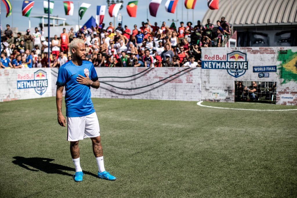 PRAIA GRANDE, BRAZIL - JULY 13: Neymar Jr greets fans at Neymar Jr's Five World Final in Praia Grande, Brazil on July 13, 2019. (Photo by Christian Pondella/Getty Images)