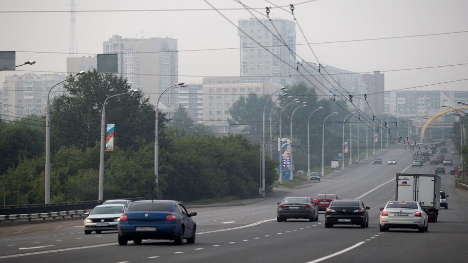 لتكون سائقاً بارعاً.. عليك معرفة هذه الحيل الـ 8 (صور) 1 KEMEROVO, RUSSIA - JULY 25, 2019: Smoke from forest fires in the city of Kemerovo in south Siberia; currently large areas of West Siberia are hit by wild fires. Danil Aikin/TASS (Photo by Danil AikinTASS via Getty Images)