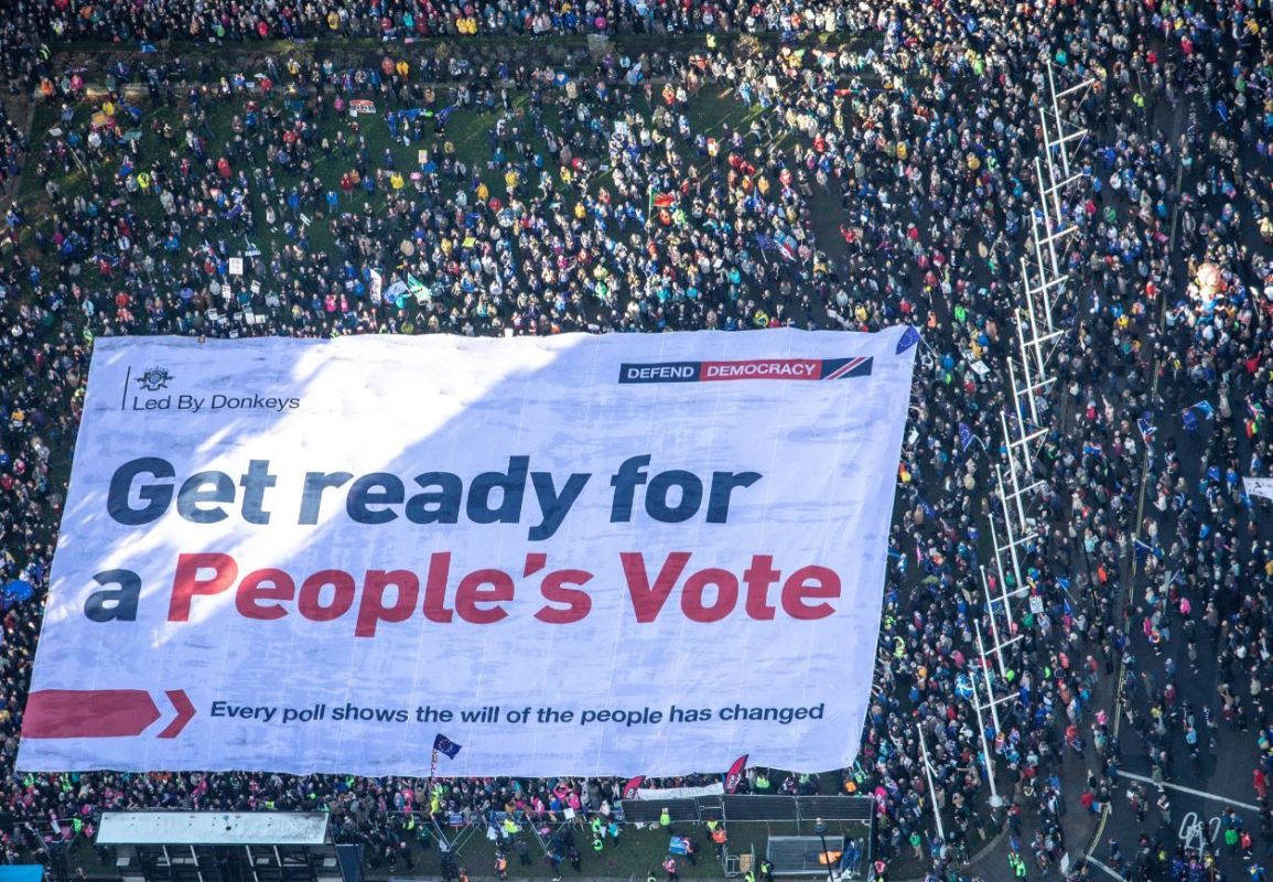 جونسون يرسل خطابًا "غير موقع" للاتحاد الأوروبي يطلب فيه تأجيل "بريكست"