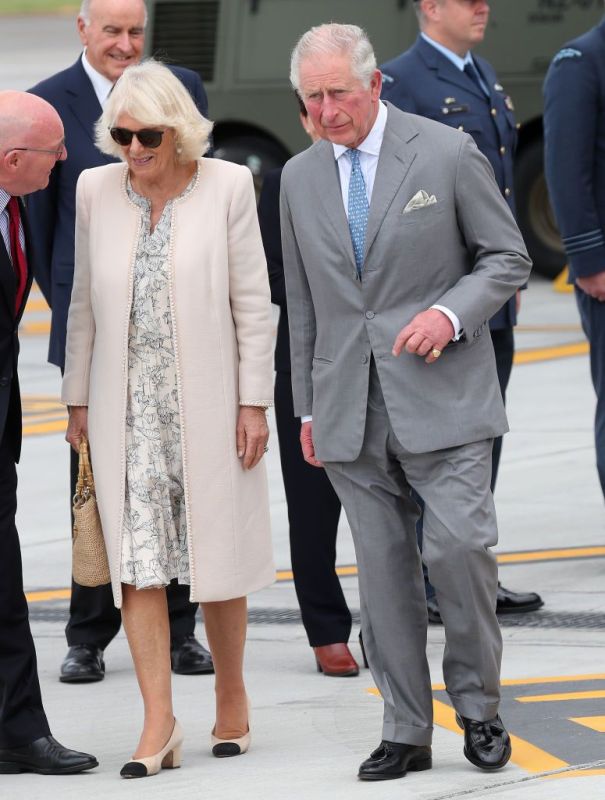 لأول مرة منذ 25 عاما.. ولي عهد بريطانيا يزور ”وايتانجي“ (صور) 2 لأول مرة منذ 25 عاما.. ولي عهد بريطانيا يزور ”وايتانجي“ (صور)