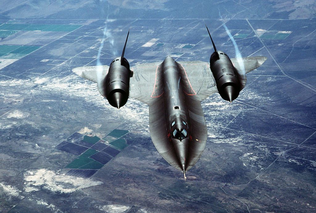 390519 01: (UNDATED FILE PHOTO) A U.S. Air Force SR-71A, also known as the "Blackbird", is put through it''s paces during a test flight over Beale Air Force Base in California. The aircraft is a strategic reconnaissance plane by Lockheed and is the world''s fastest and highest flying operational aircraft. (Photo by Getty Images)