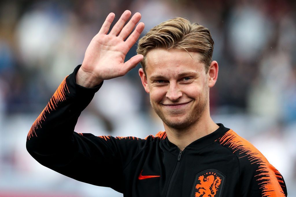 7 نجوم برزوا بقوّة في عالم كرة القدم خلال الـ2019.. من هم؟ (صور) 4 Frenkie de Jong of Netherlands and Ajax during the UEFA Nations League Semi-Final football match Netherlands vs England at D.Afonso Henriques stadium in Guimares on June 6, 2019. (Filipe Amorim / NurPhoto via Getty Images) (Photo by Filipe Amorim/NurPhoto via Getty Images)