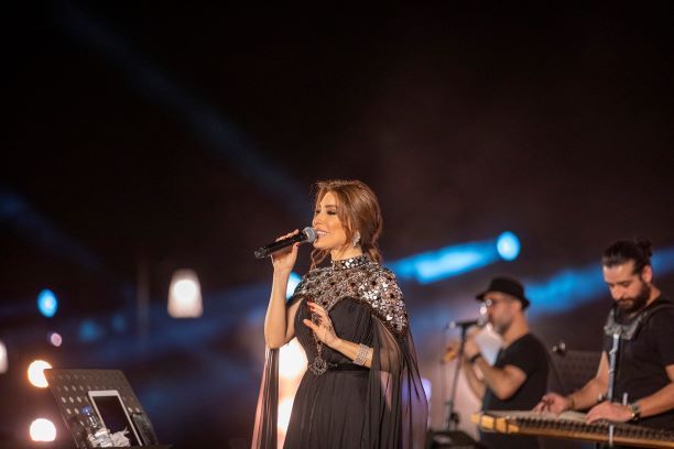 يارا تختتم حفلات "هلا بالمجاز" بمشاركة أكثر من 110 ألف مشاهد على الإنترنت