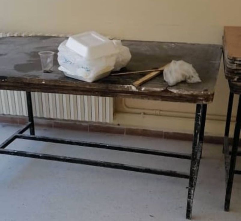 واقع مراكز الحجر الصحي في سوريا يخالف تصريحات النظام السوري عن جودة الخدمة والإقامة 2 واقع مراكز الحجر الصحي في سوريا يخالف تصريحات النظام السوري عن جودة الخدمة والإقامة