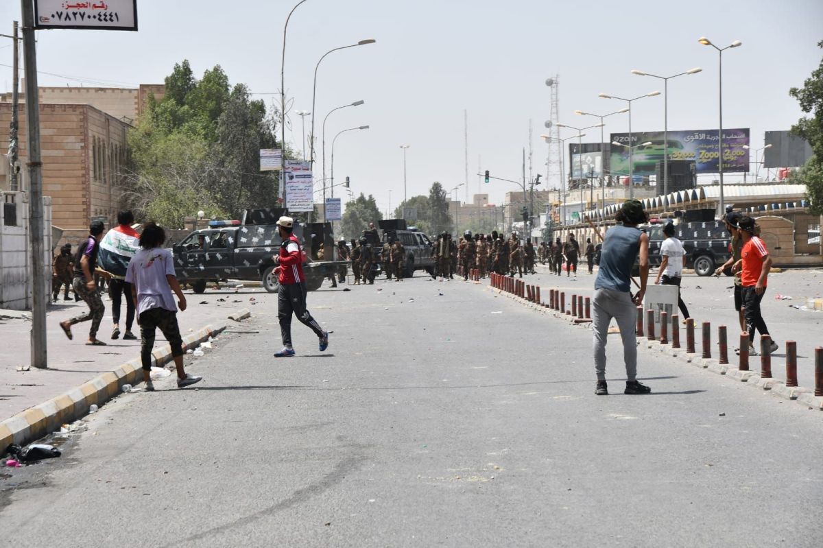 العراق.. عشرات الاصابات في تظاهرة بمحافظة ذي قار