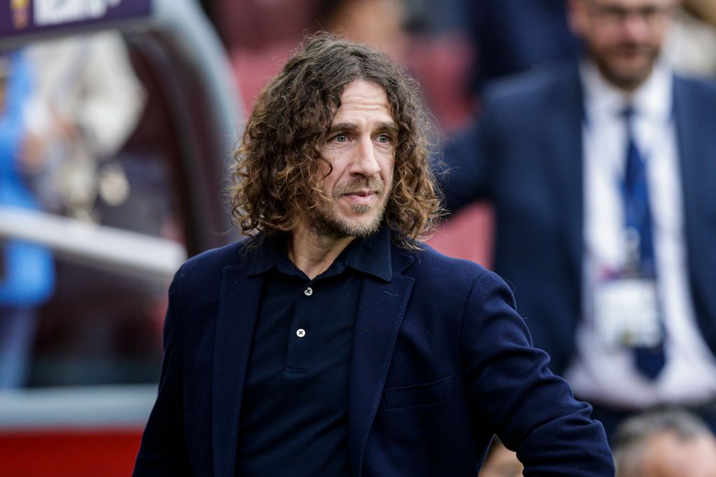 أوّلهم بيكهام.. 5 لاعبين حافظوا على لياقتهم البدنيّة بعد الاعتزال 5 Carles Puyol during La Liga match between FC Barcelona and Deportivo Alaves at Camp Nou on December 21, 2019 in Barcelona, Spain. (Photo by Xavier Bonilla/NurPhoto via Getty Images)