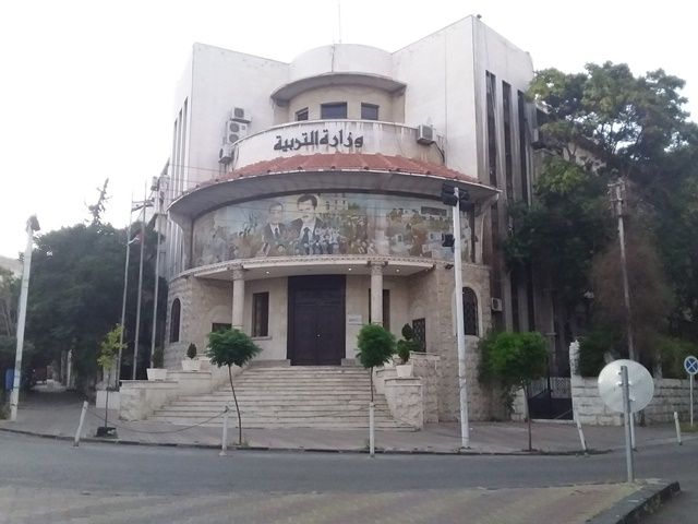 سوريا.. قطع الإتصالات نتيجة فشل النظام السوري في ضبط الغش بالإمتحانات الرسمية