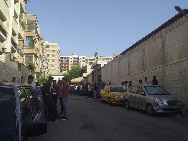 سوريا.. قطع الإتصالات نتيجة فشل النظام السوري في ضبط الغش بالإمتحانات الرسمية