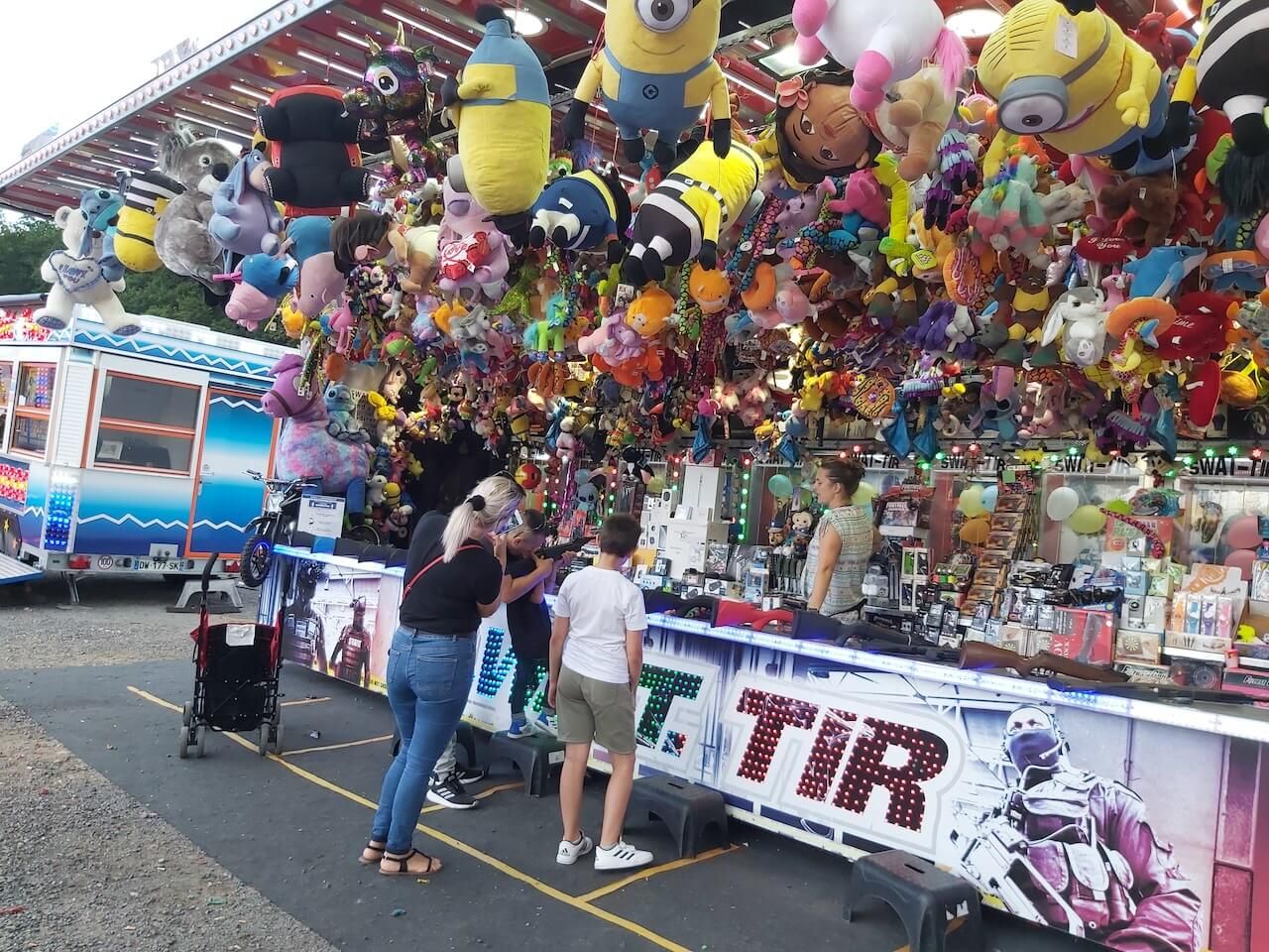 مهرجان الصيف في ليموج بفرنسا أقل حيوية وأطفال الجالية العربية هم الأكثر فرحاً