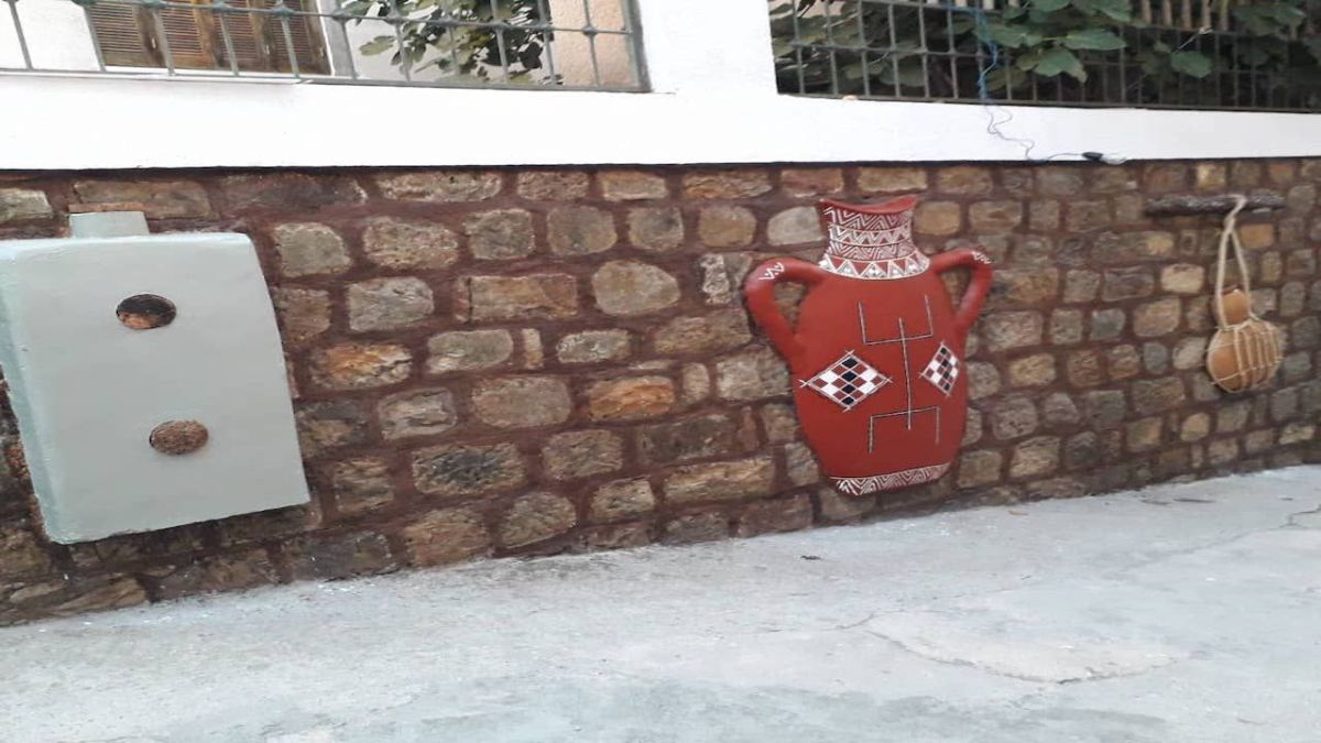 جمعية نسائية تحيي لقرية جزائرية إرثها الأمازيغي لجعلها قبلة للسياح