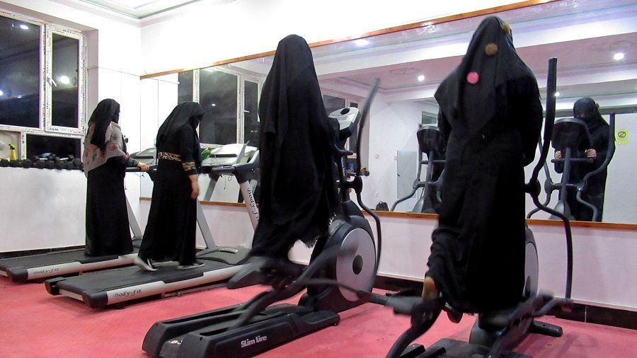 Afghan women exercise in a fitness gym in Kandahar, Afghanistan September 16, 2020. Picture taken September 16, 2020. REUTERS/Ismail Sameem NO RESALES. NO ARCHIVES