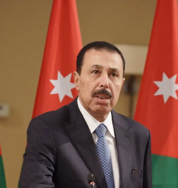 الأردن.. سلسلة قرارات للحد من تفشي كورونا في المملكة 2 الأردن.. سلسلة قرارات للحد من تفشي كورونا في المملكة