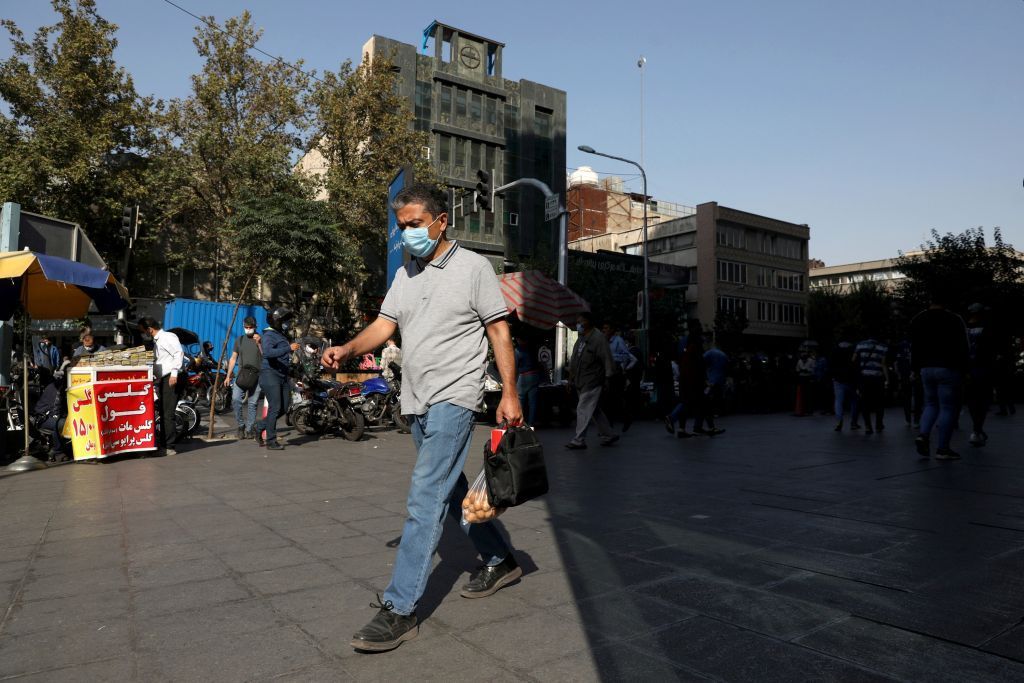 العدد الإجمالي لمصابي كورونا في إيران وصل الى 558,648