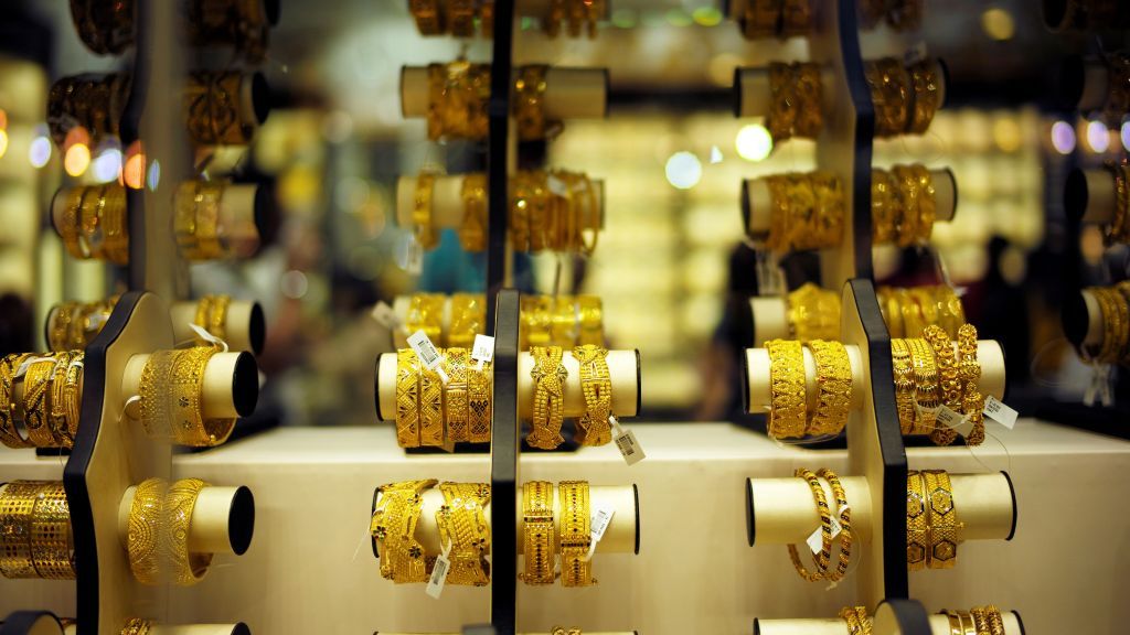 أسعار الذهب ترتفع متجاهلة صعود الدولار 1 الذهب