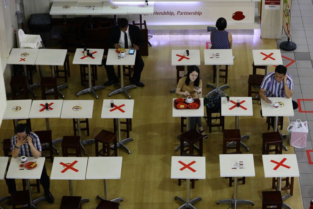 كورونا يتقدّم حول العالم.. تفاصيل عديدة تكشف أسباب انتشاره بقوّة 5 كورونا يتقدّم حول العالم.. تفاصيل عديدة تكشف أسباب انتشاره بقوّة