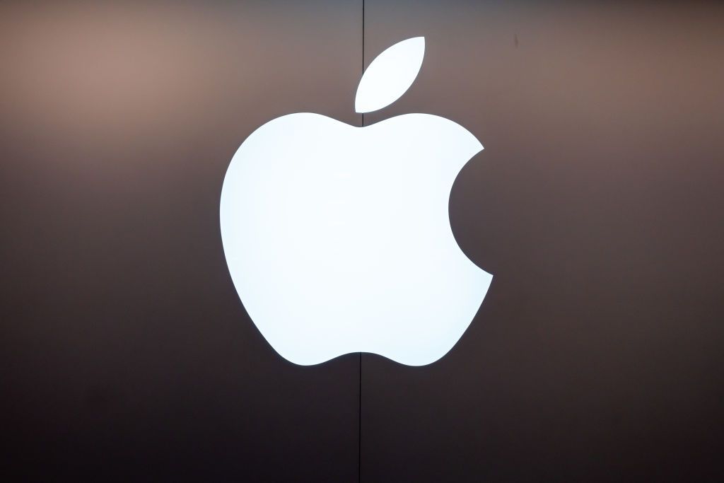 عالم جديد.. آبل تخطط لإنتاج سيارات كهربائية بحلول العام 2024