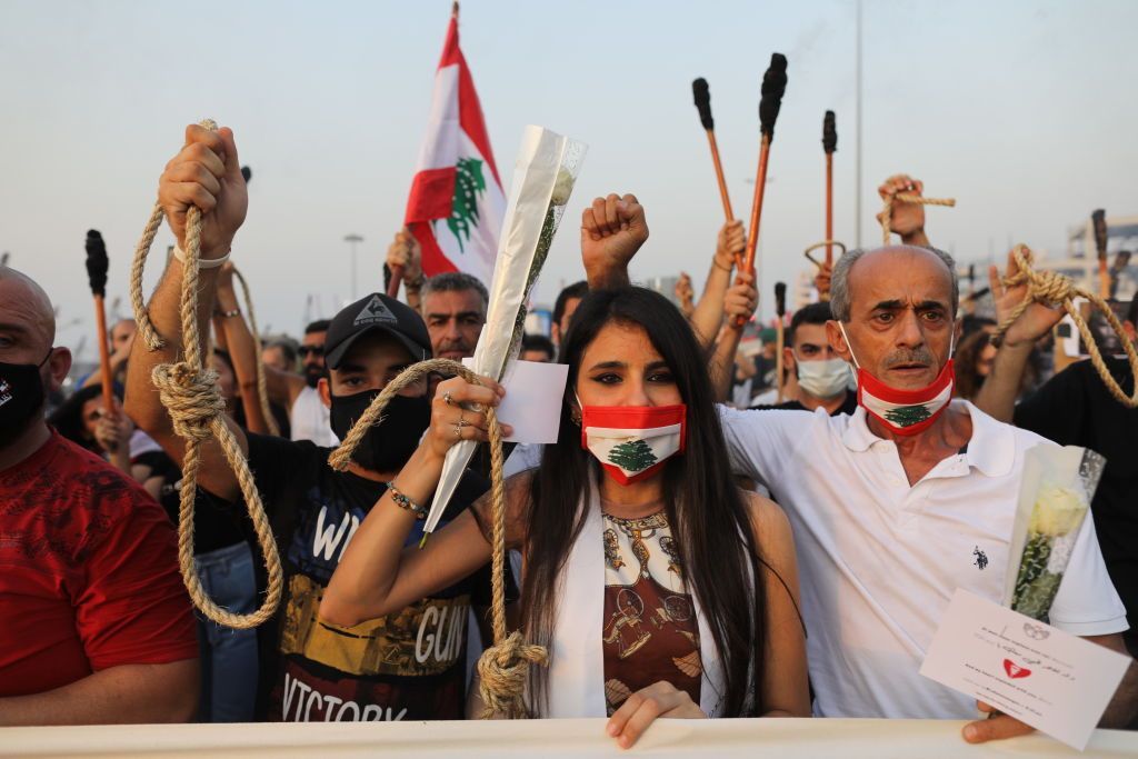 حصاد 2020: لبنان في صور.. بين الحزن والأمل 6 حصاد 2020: لبنان في صور.. بين الحزن والأمل