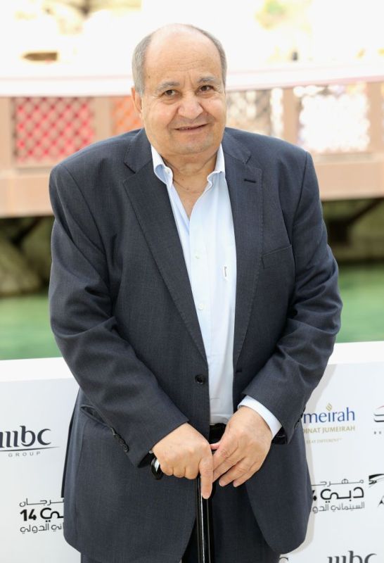 مواقف بارزة للراحل وحيد حامد.. السيناريست الذي كانت السينما ”معشوقته“ -  أخبار الآن