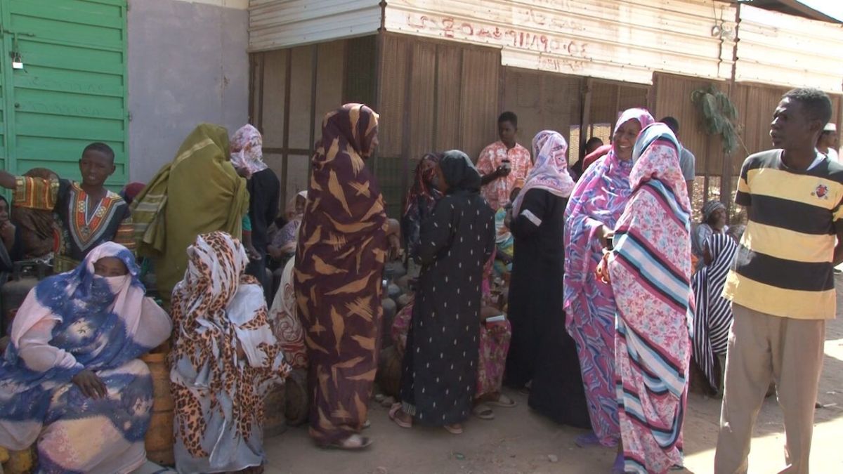 أزمة الغاز تؤرق المواطنيين من جديد في السودان