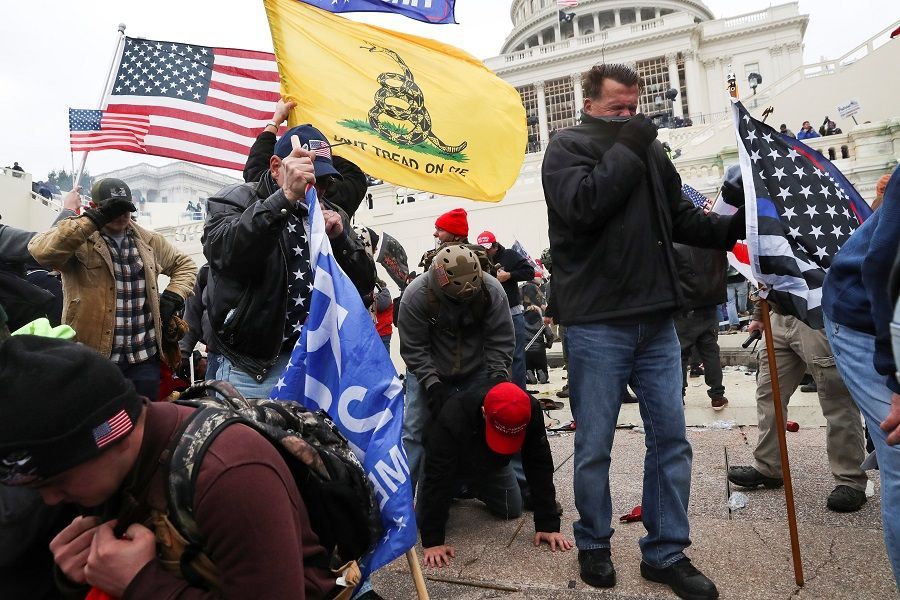 اقتحام مبنى الكونغرس الأمريكي
