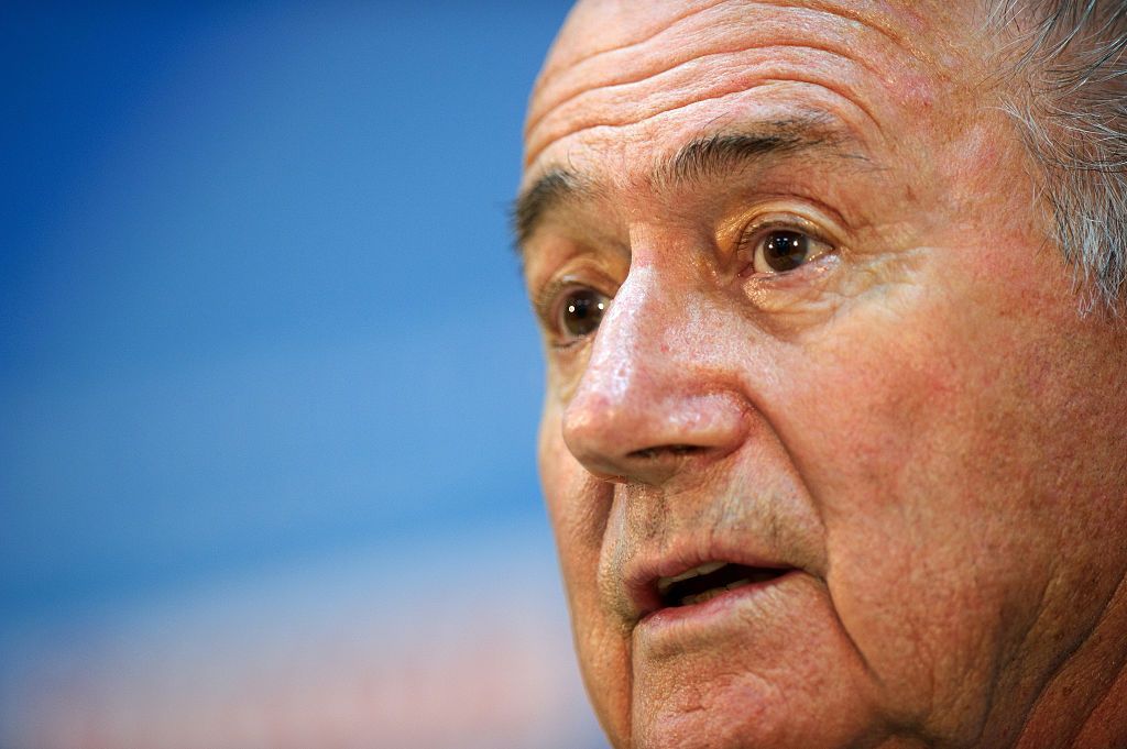 سويسرا.. سيب بلاتر يدخل المستشفى بحالة حرجة 1 سويسرا.. سيب بلاتر يدخل المستشفى بحالة حرجة