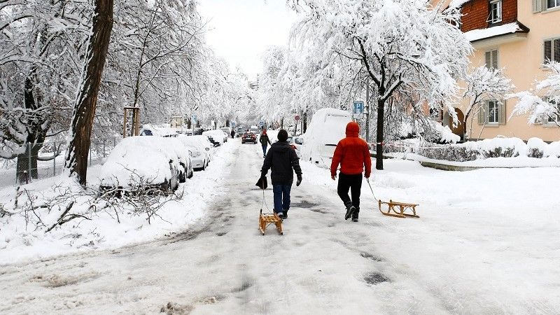 الثلوج تغطي أجزاء واسعة من أوروبا