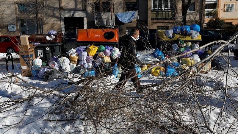 الثلوج تغطي أجزاء واسعة من أوروبا