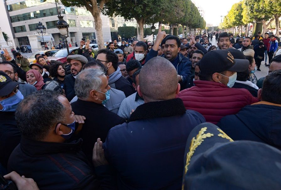تونس تشهد احتجاجات غاضبة