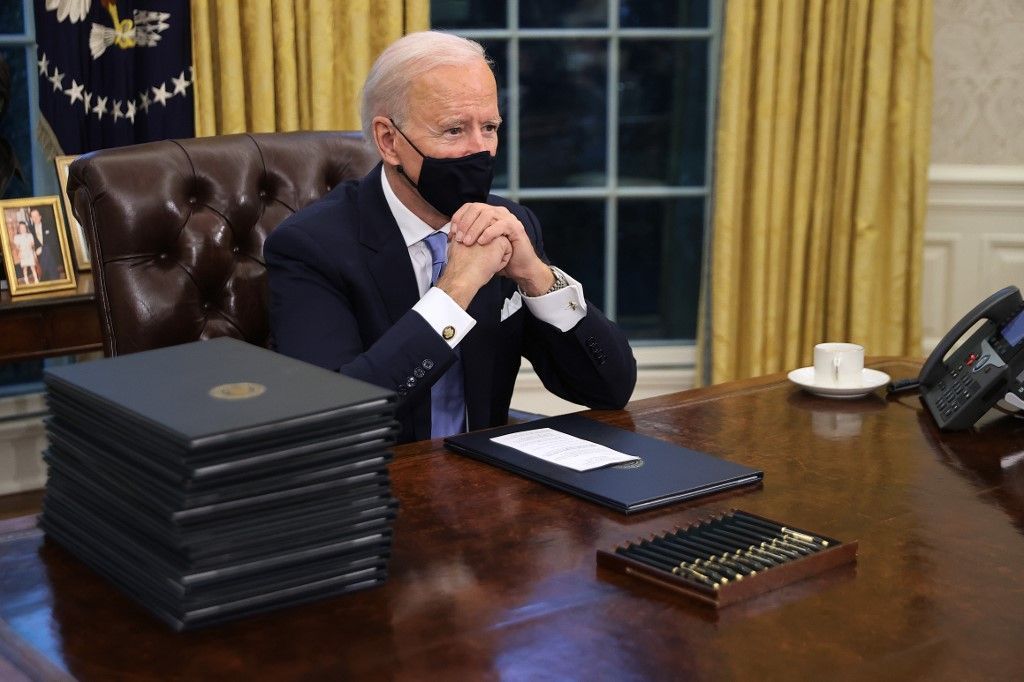 كان يستخدمه ترامب فقط.. قصة ”الزر الأحمر“ الذي اختفى مع دخول بايدن إلى البيت الأبيض