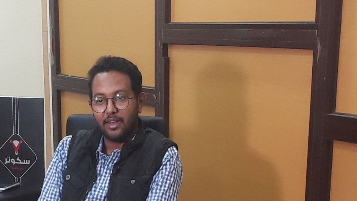 "سكوتر" ينقل أهل الخرطوم ب200 دراجة نارية، ويفتح الباب للسائقات النساء