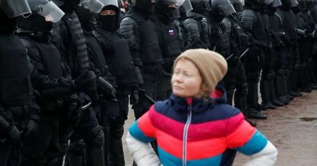 بالصور.. الشرطة الروسية تقمع أنصار نافالني في العاصمة موسكو 6 نافالني