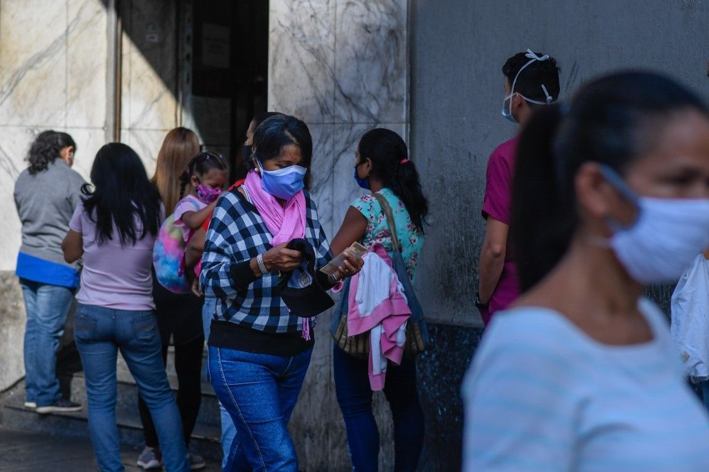 العملة الفنزويلية خسرت قرابة أربعين بالمئة من قيمتها مطلع 2021