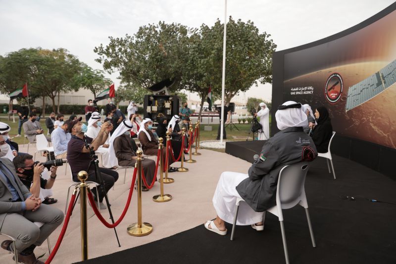 مسبار الأمل يبدأ مهامه العلمية بعد وصوله المريخ