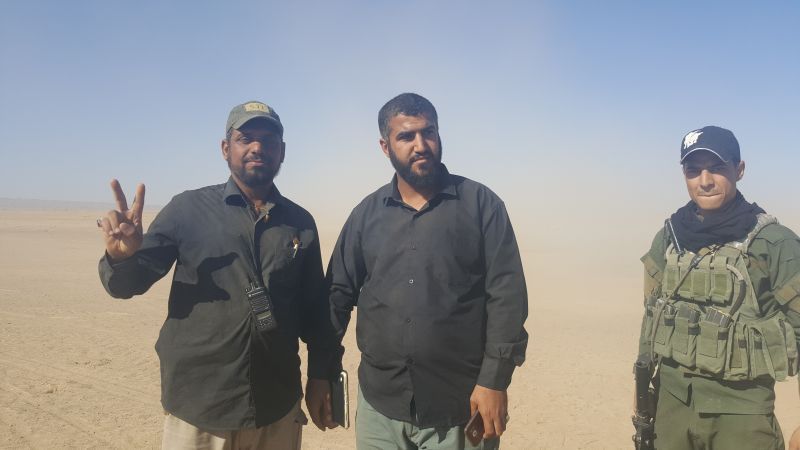 عطوة.. السيدة التي وقفت بوجه داعش في العراق وتحدت أوامره 2 عطوة.. السيدة التي وقفت بوجه داعش في العراق وتحدت أوامره