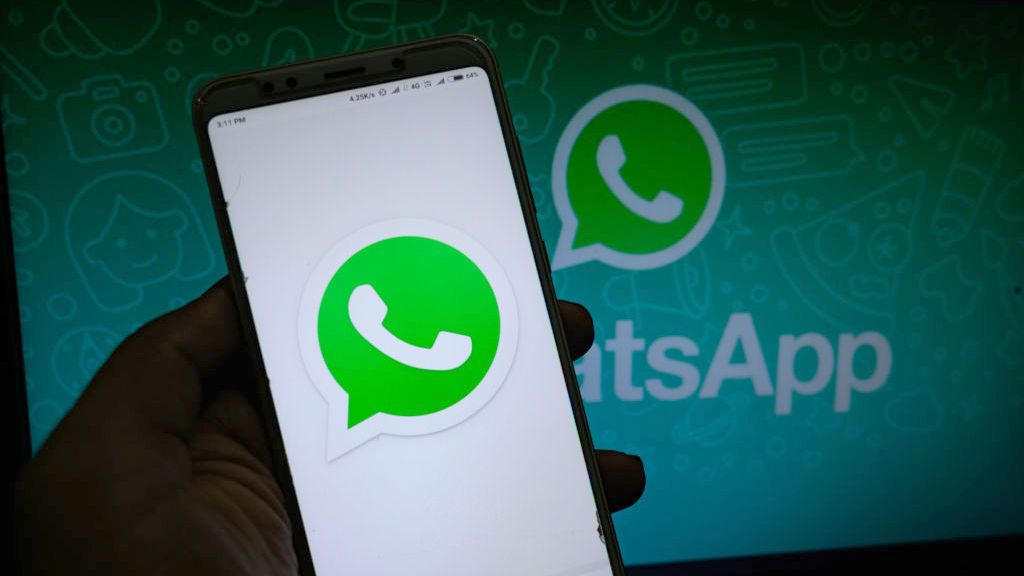 يعتبر تطبيق "واتساب" التطبيق الأكثر شيوعاً في العالم، وهو يقدّم الكثير من الميزات والخصائص التي تهمّ المستخدمين أبرزها تشفير الرسائل والمكالمات الصوتية والمرئية وغيرها. 