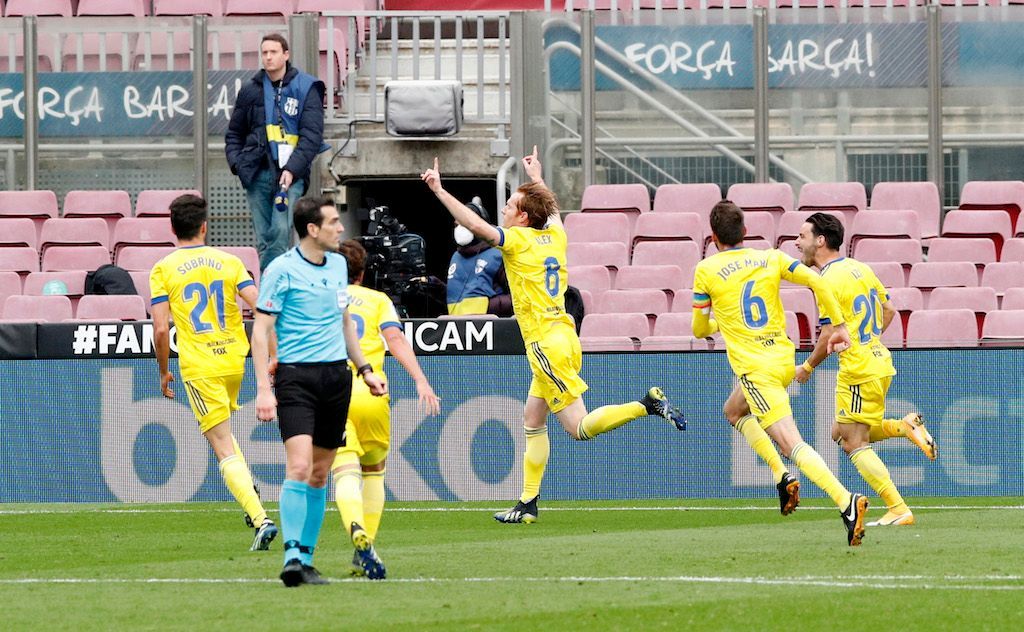 برشلونة يتعثر مجدداً أمام قادش ويهدر نقطتين في سباق الليغا