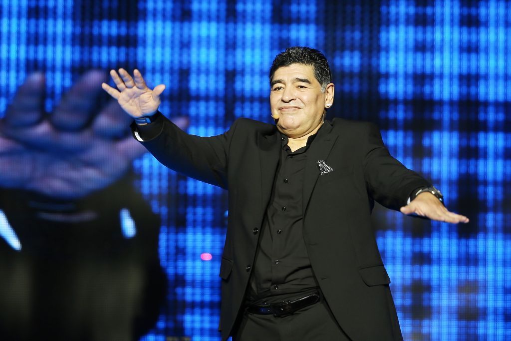 الادعاء العام يكلف لجنة طبية بالكشف عن أسباب وفاة مارادونا