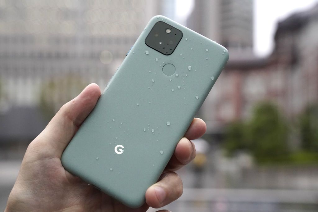 ميزة جديدة من ”غوغل“ تسمح بجدولة الرسائل النصية