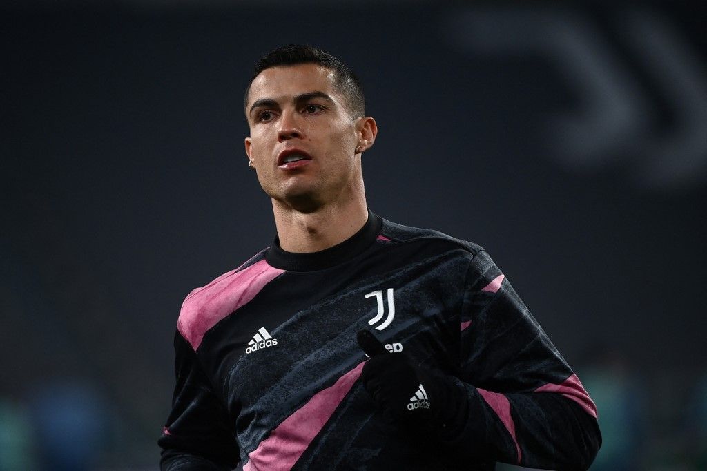 بيرلو يدافع عن رونالدو ويرد على أنباء رحيله عن يوفنتوس