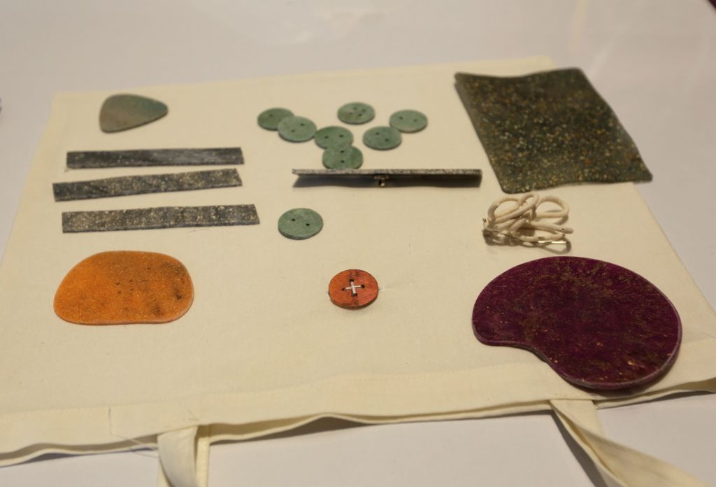 باحثة مصرية تصنع كماليات صديقة للبيئة من قشر البيض