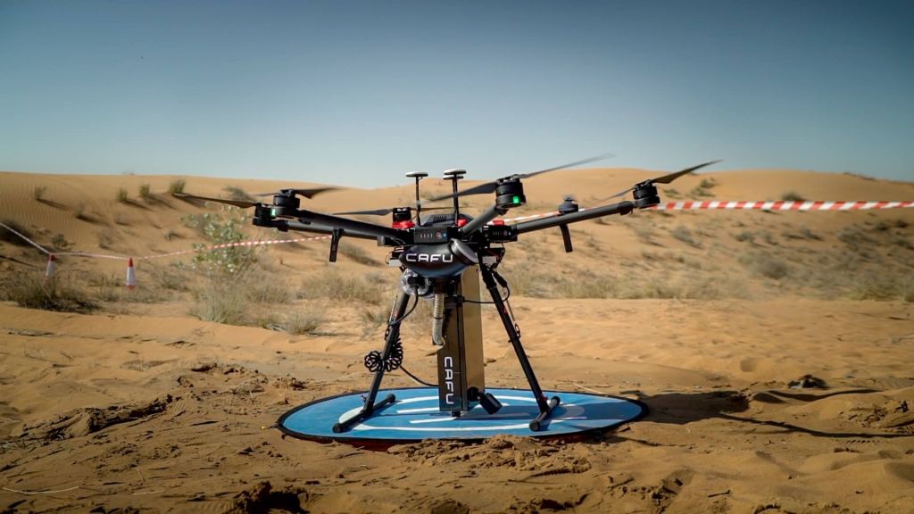 كيف زرعت طائرات بدون طيار أكثر من 10000 شجرة غاف في الإمارات؟