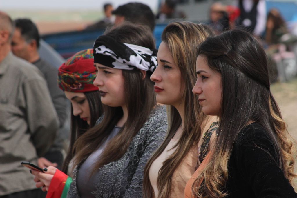 أكراد سوريا يحتفلون بالنوروز بعد هزيمة داعش