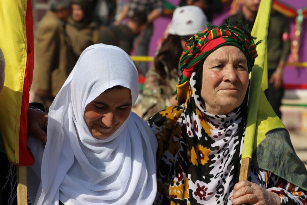 أكراد سوريا يحتفلون بالنوروز بعد هزيمة داعش