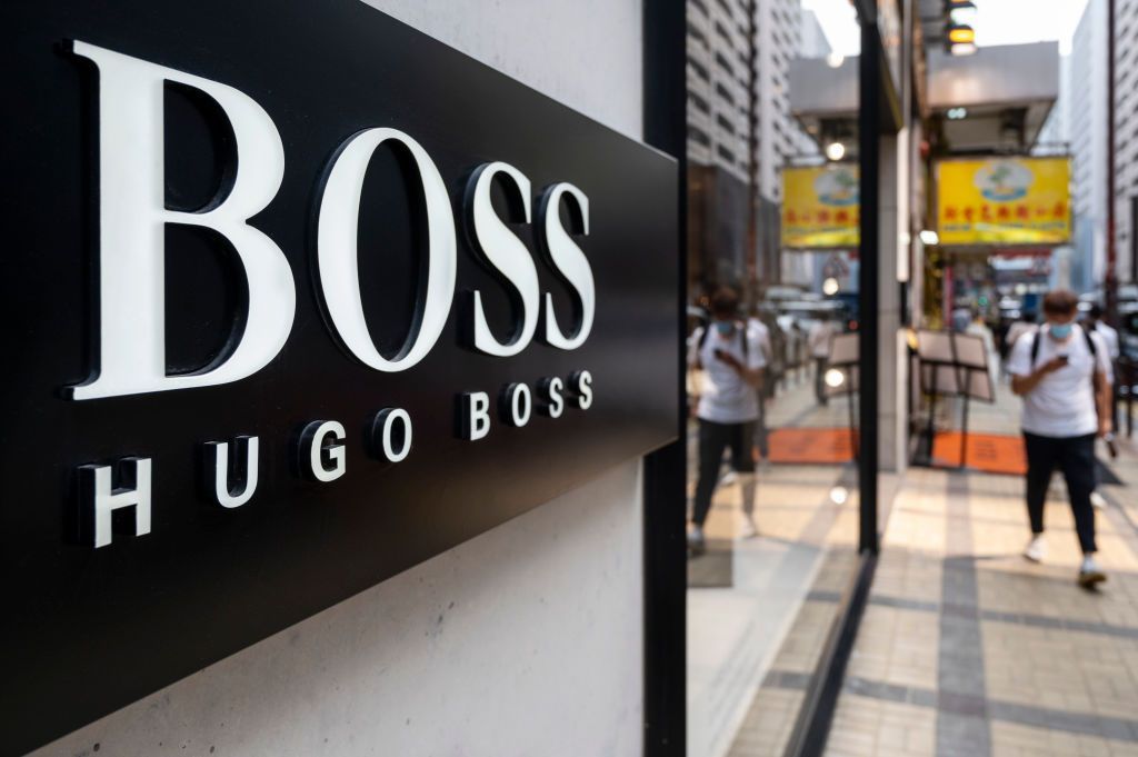بسبب موقفها من قضية مسلمي الإيغور.. ”هوغو بوس“ تتعرض لحملة مقاطعة في الصين