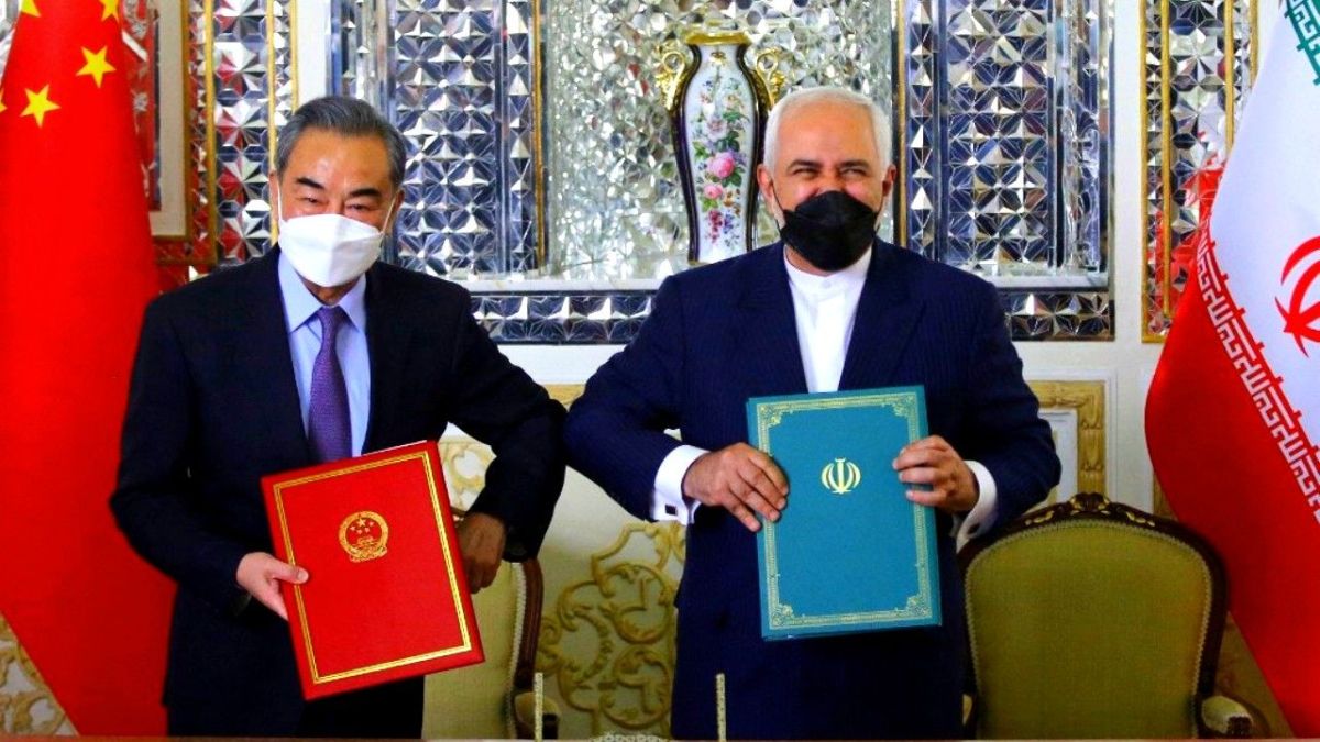 نشطاء إيرانيون يرفضون الاتفاقية الإيرانية - الصينية 2 نشطاء إيرانيون يرفضون الاتفاقية الإيرانية - الصينية