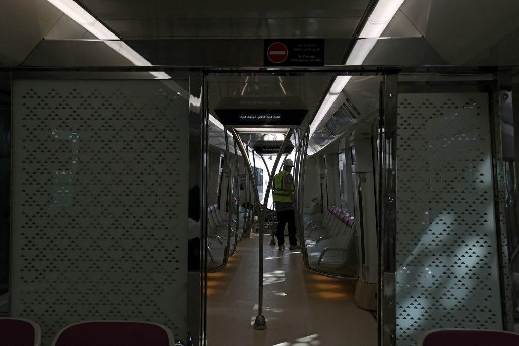 بالصور.. نظرة سريعة داخل مترو الرياض الجديد